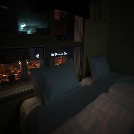 Cozybox Hotel Seoul Bagian luar foto